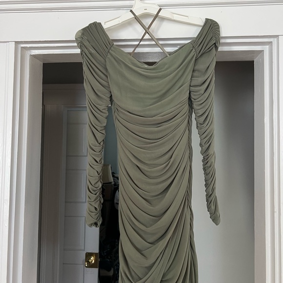 Selfie Leslie Ruched Long Sleeve Mini Party Dress - Picture 6 of 7